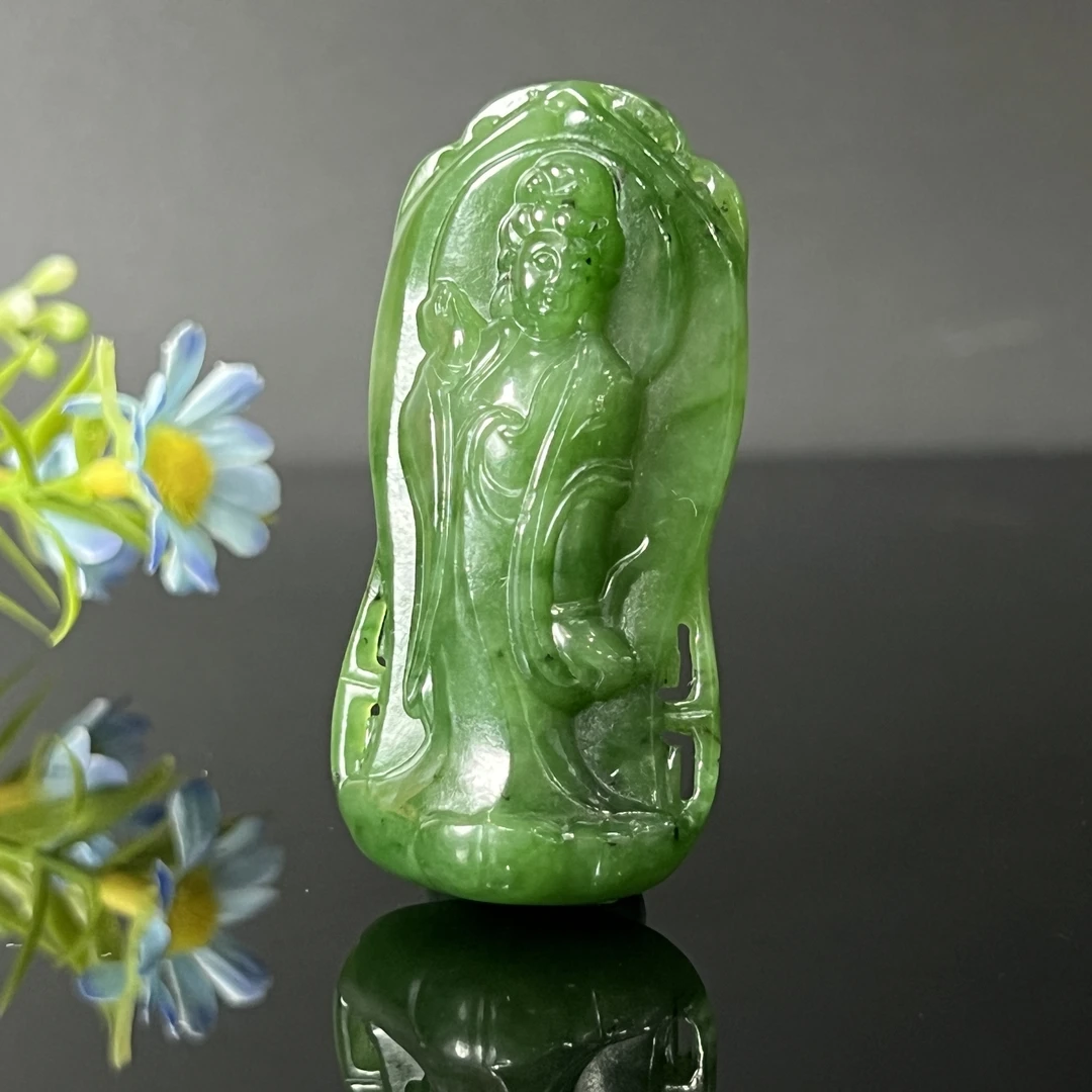 1223GC6672和田玉挂件