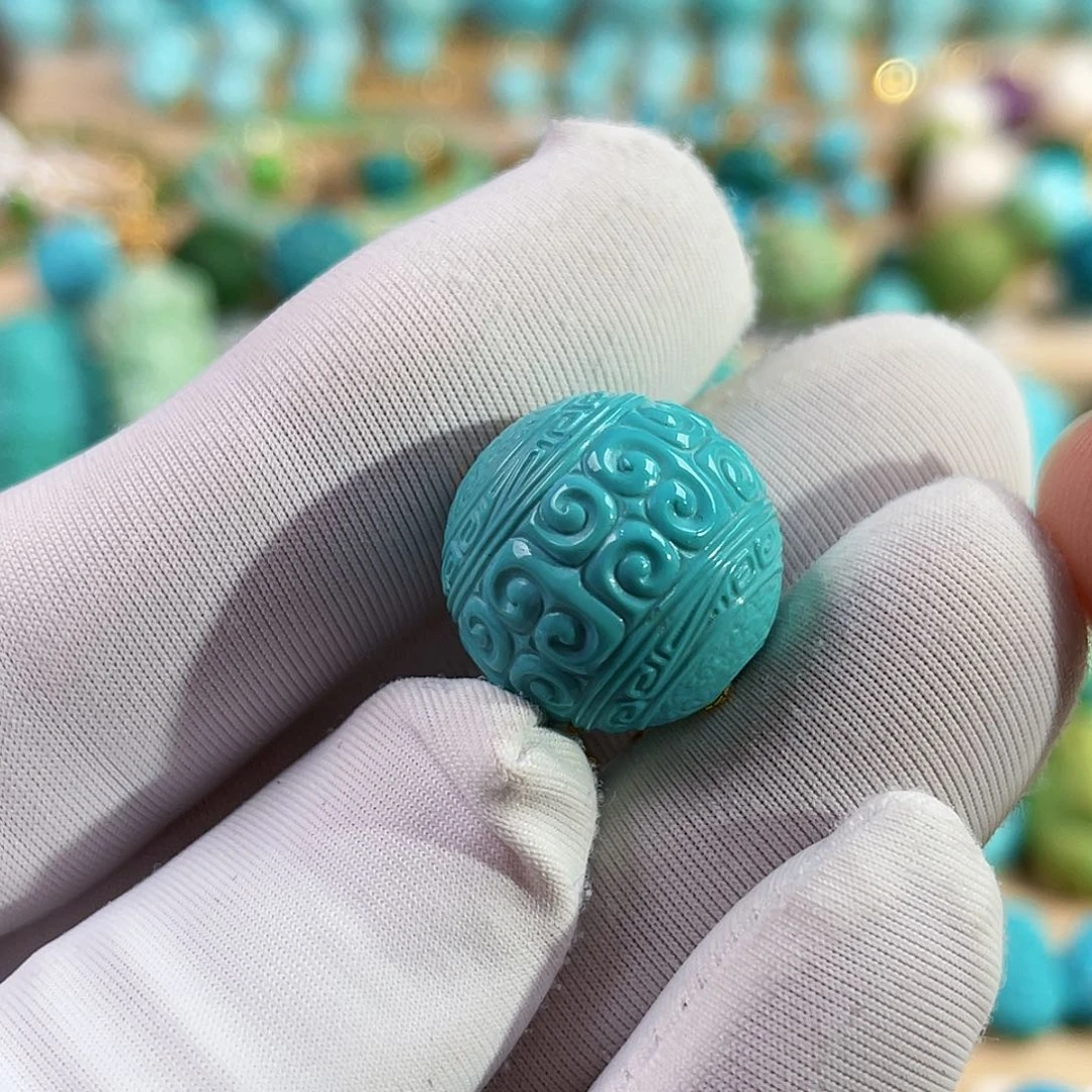 绿松石未镶嵌珠宝奇石