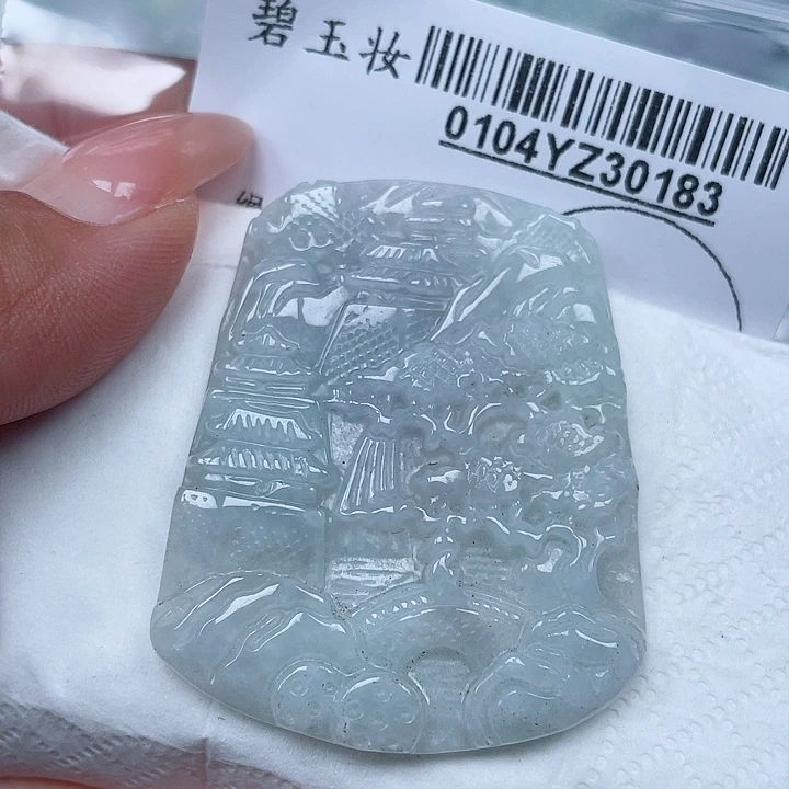 吊坠(不含链)未镶嵌翡翠