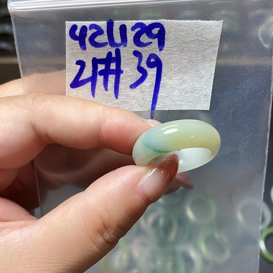 未镶嵌定制翡翠翡翠