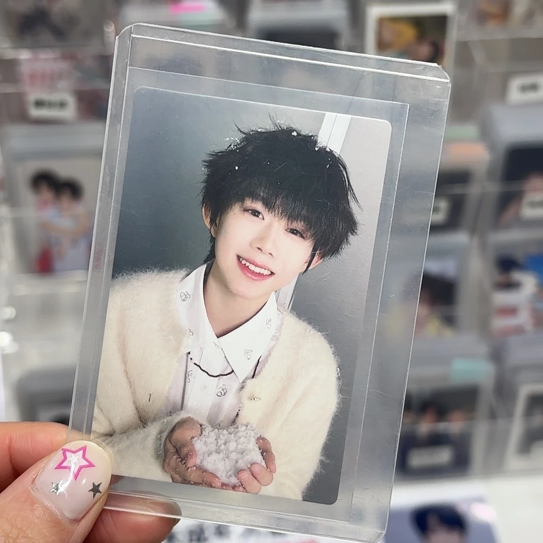 哼哼捧雪小卡新音