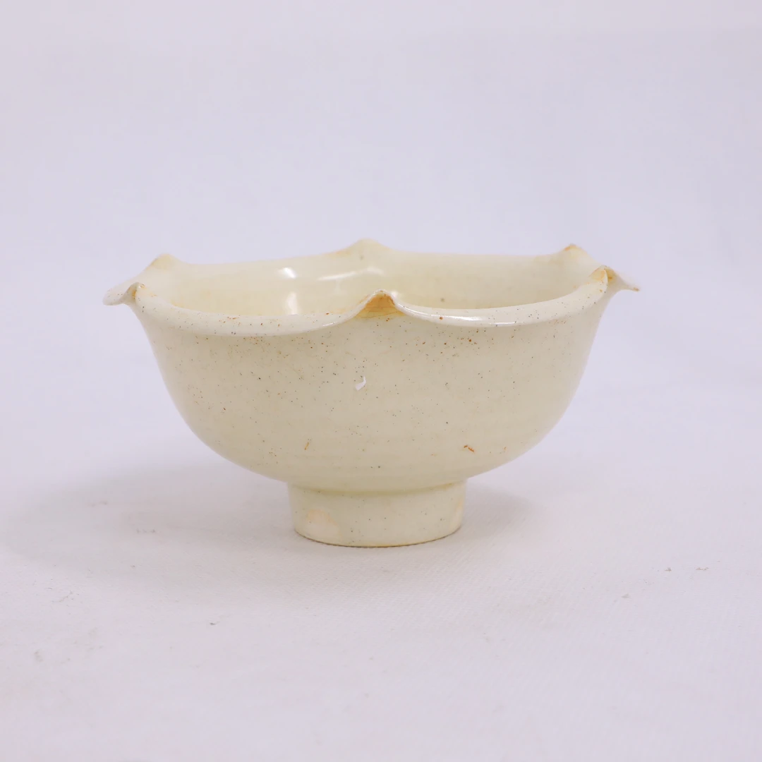 古陶瓷/湖田窑花口碗LOT2100