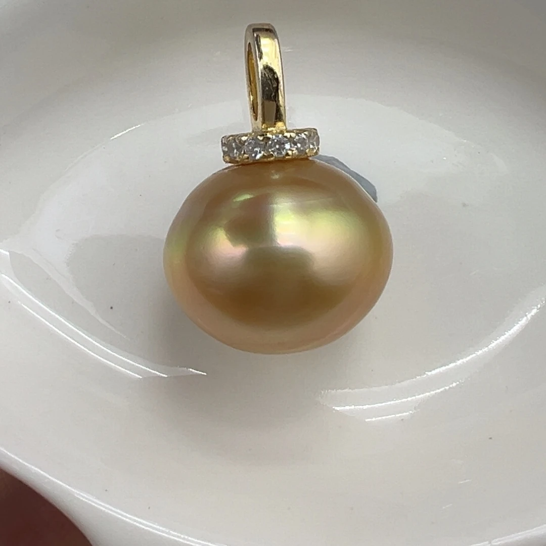 银S925镶嵌16.9mm金珠吊坠海水珍珠