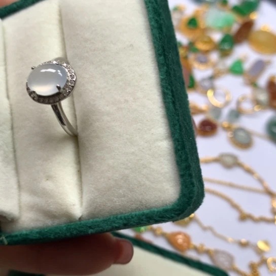 颈饰银S925镶嵌翡翠