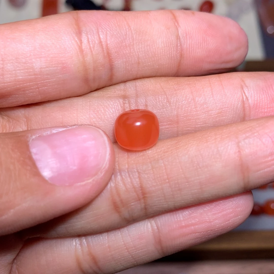 南红玛瑙老型9×7.8未镶嵌看好不退不换