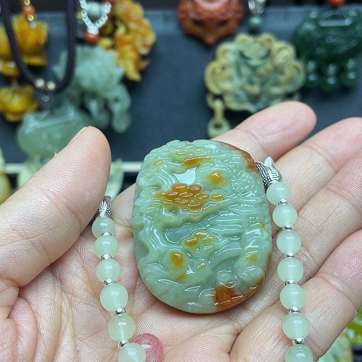 未镶嵌岫玉吊坠吊坠