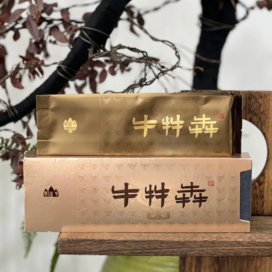 【牛牪犇品鉴】武夷岩茶