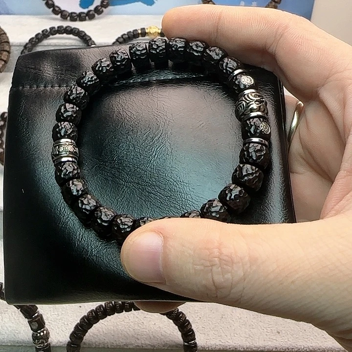 【闪购商品】手串椰蒂9无相吞金兽上上签黑金