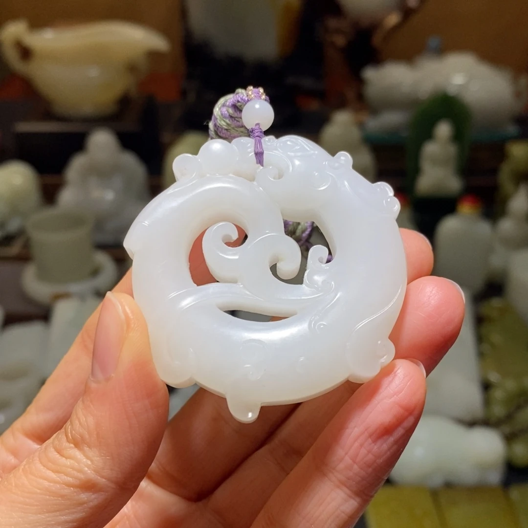 和田玉挂件未镶嵌力*恩