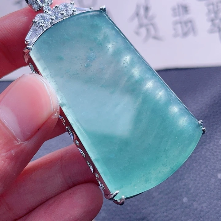 翡翠颈饰未镶嵌999999999