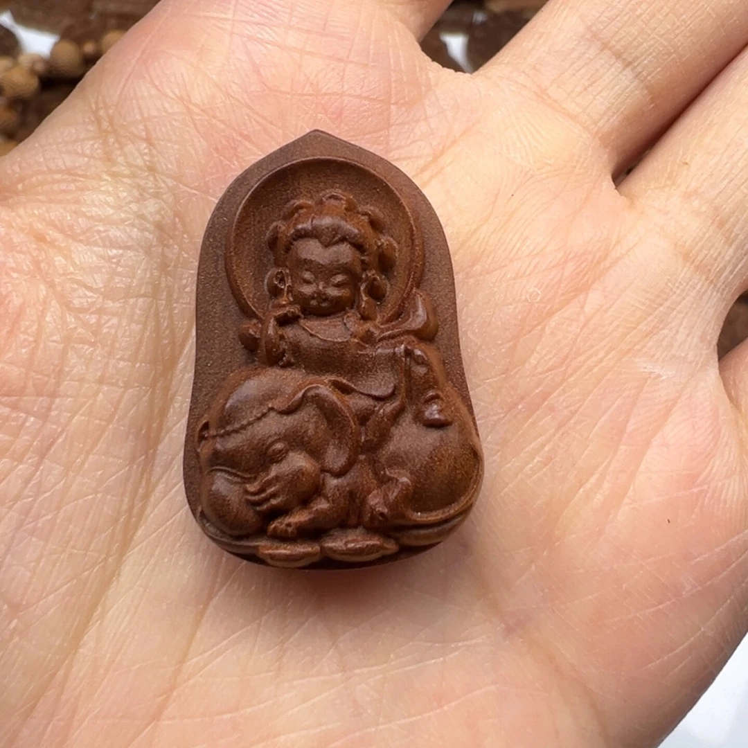 檀香木普贤老山檀