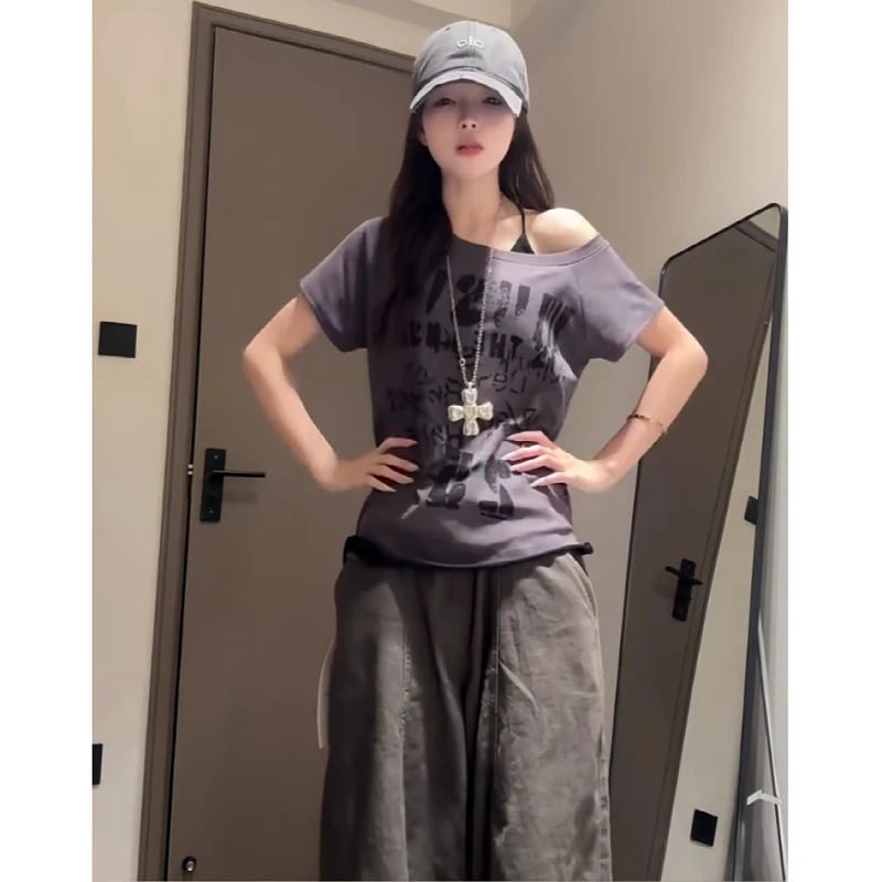 大码胖mm美式辣妹风斜肩撞色印花灰色T恤夏季新款设计感减龄上衣