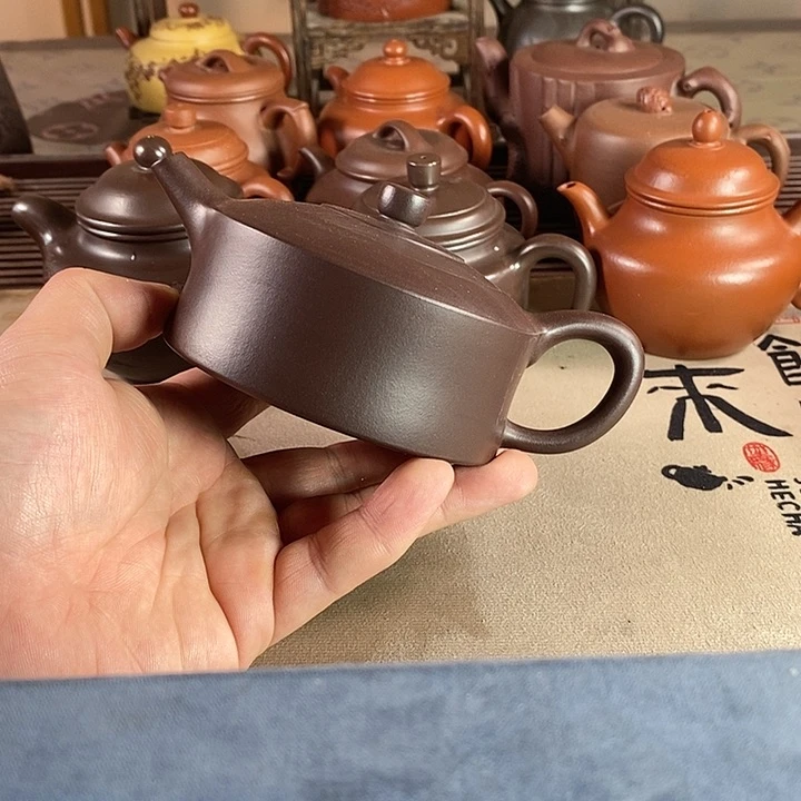 茶壶段泥大*张紫砂的微瑕