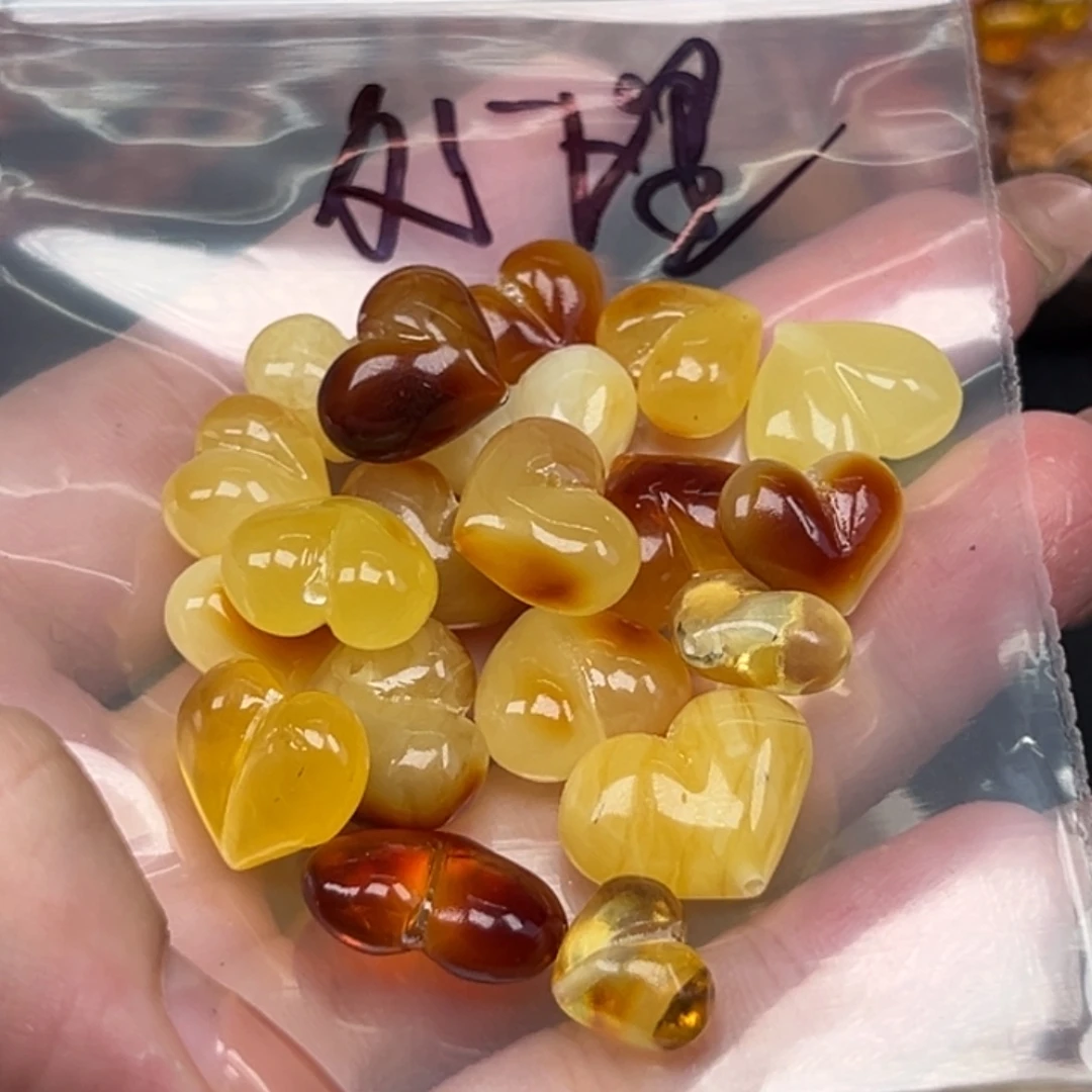 琥珀未镶嵌吊坠(不含链)