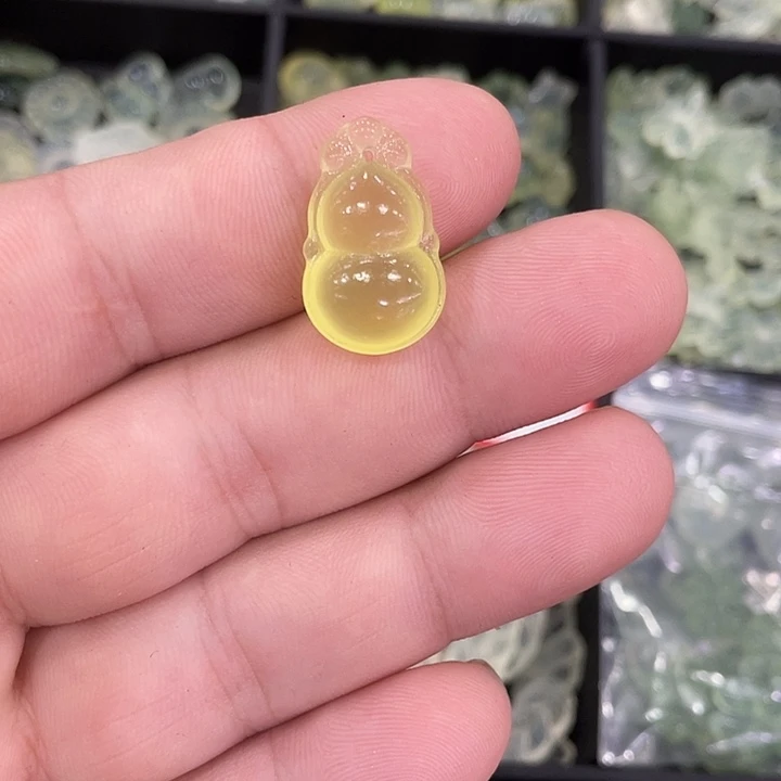 蛇纹石玉合金颈饰