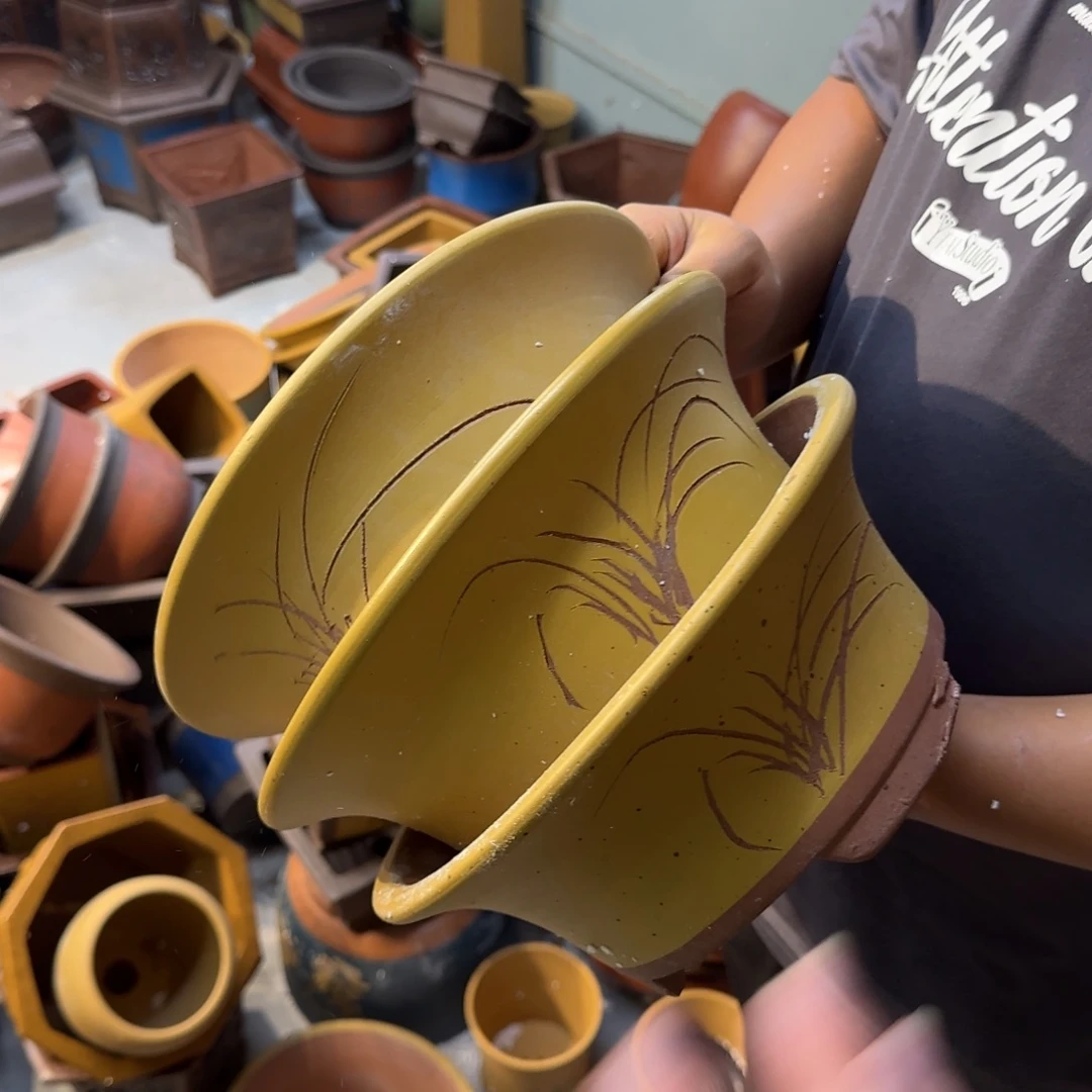 紫砂花盆瑕疵和瑕疵