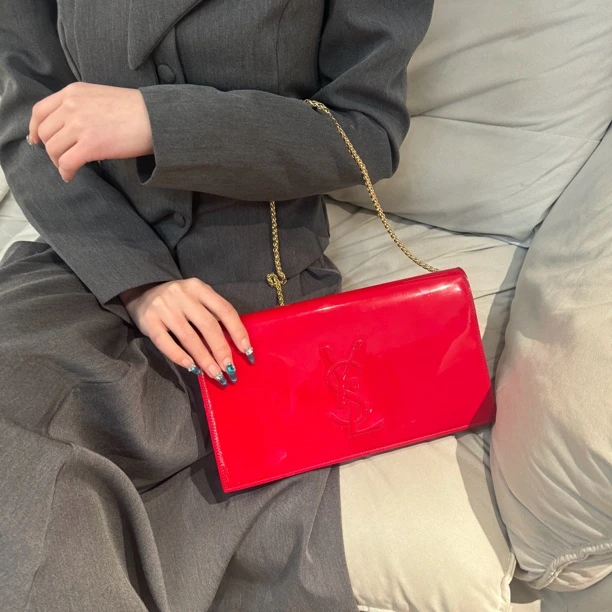 95新 YSL/圣罗兰 YSL红色漆皮手拿包手提包斜挎包