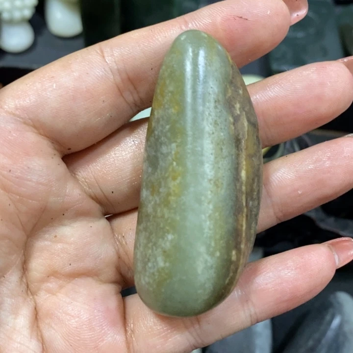 未镶嵌和田玉（糖玉）挂件