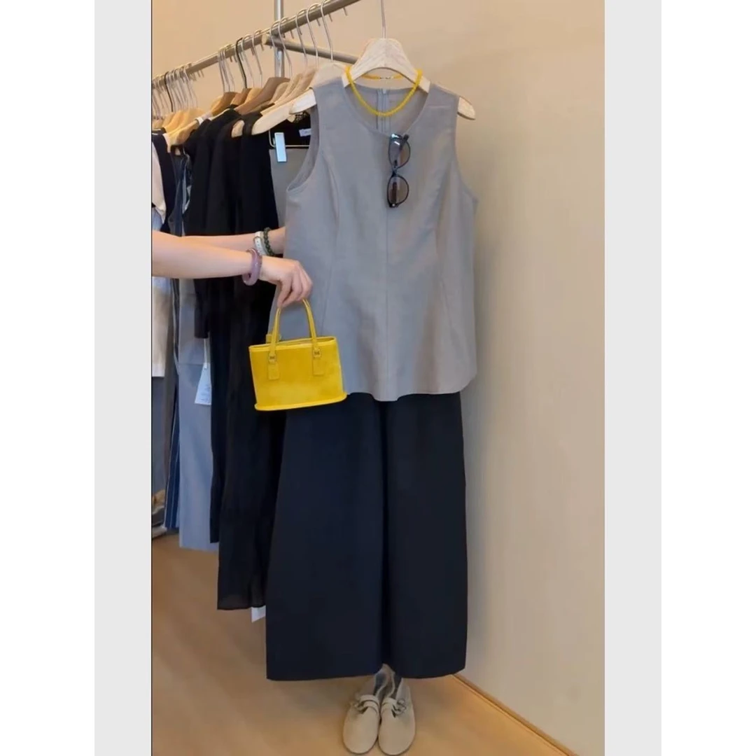 简直好看到炸！自留！韩系时尚显瘦遮肉灰色无袖上衣阔腿裤气质套装