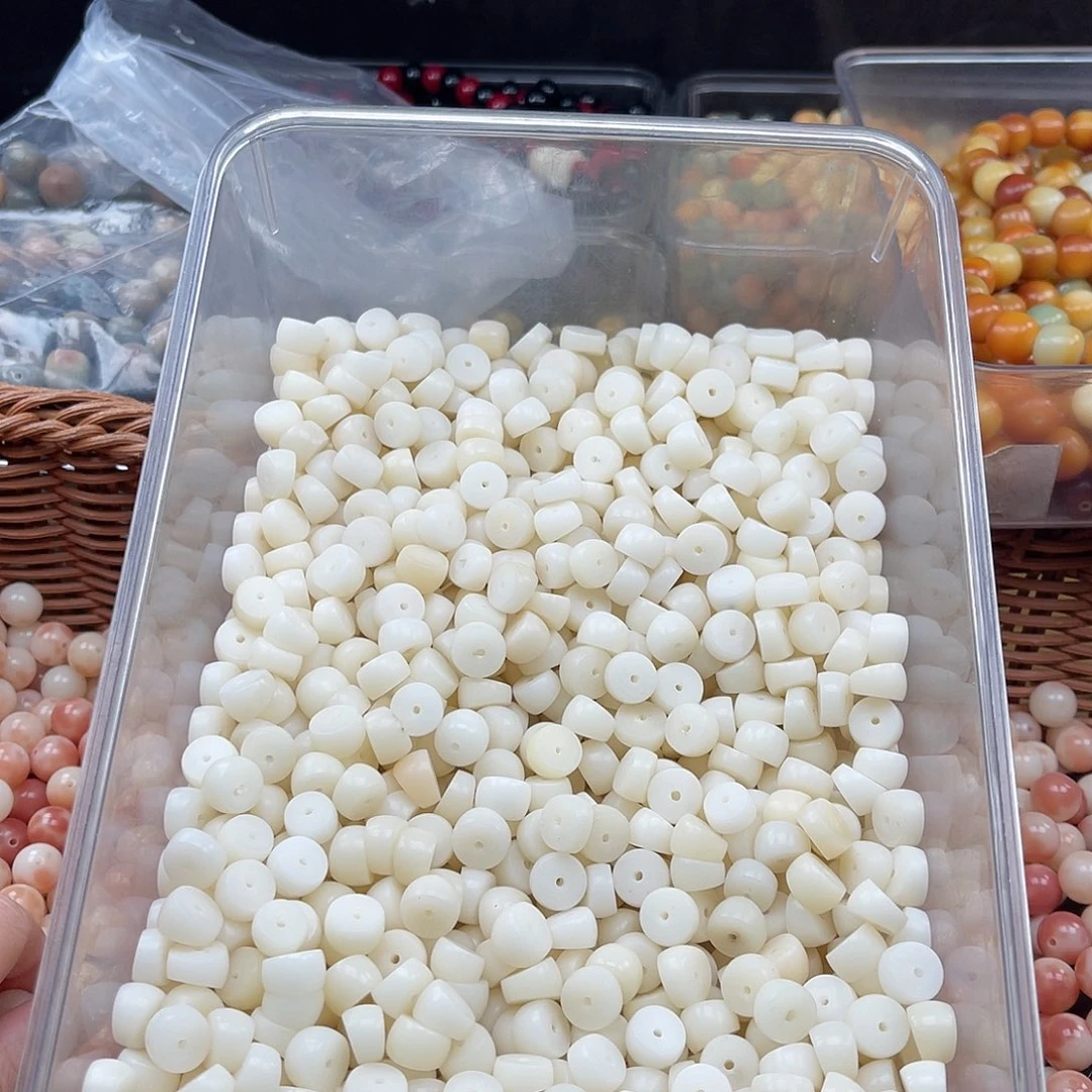 白玉菩提吊坠z瑕疵11mm/100+20颗