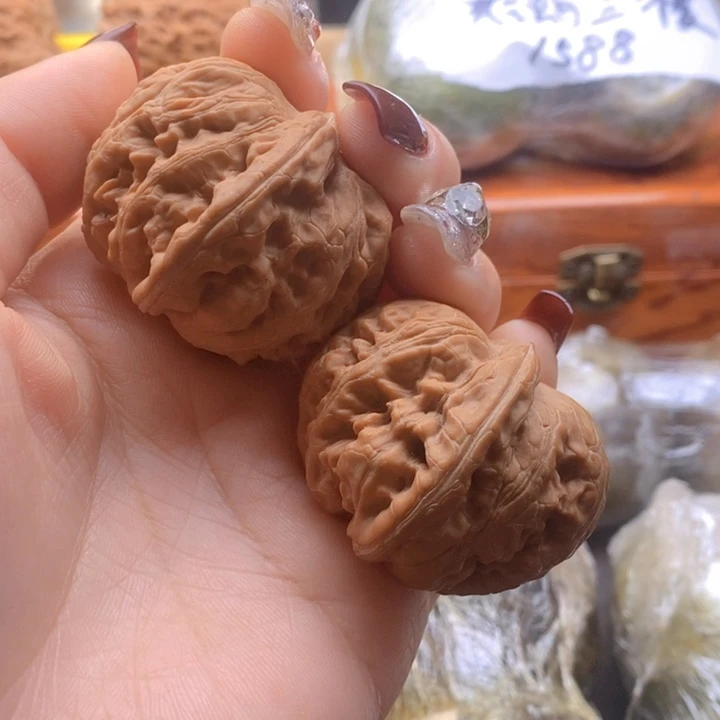 乐***一吊坠文玩核桃41全品元宝一对