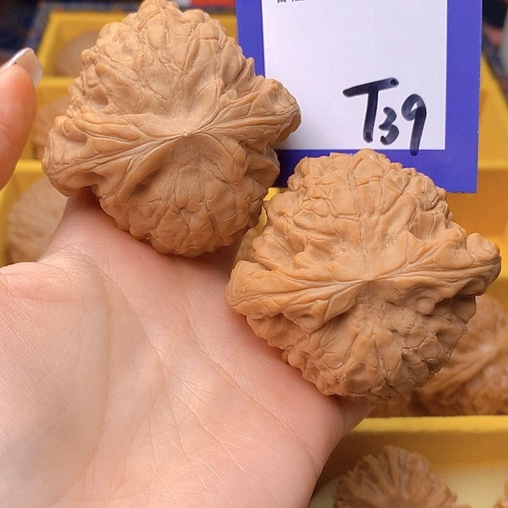 海***@把件文玩核桃文玩核桃龙鼎39