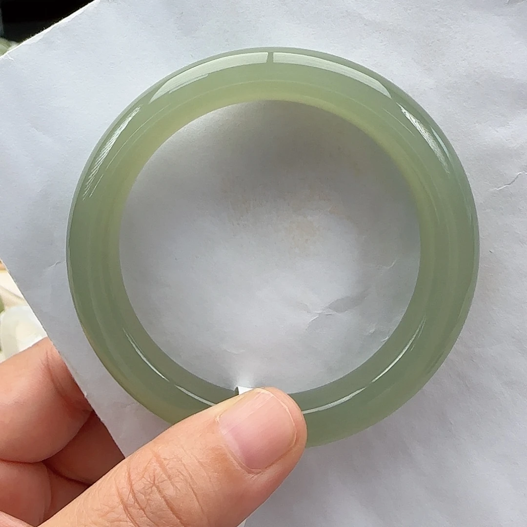 未镶嵌手镯和田玉53