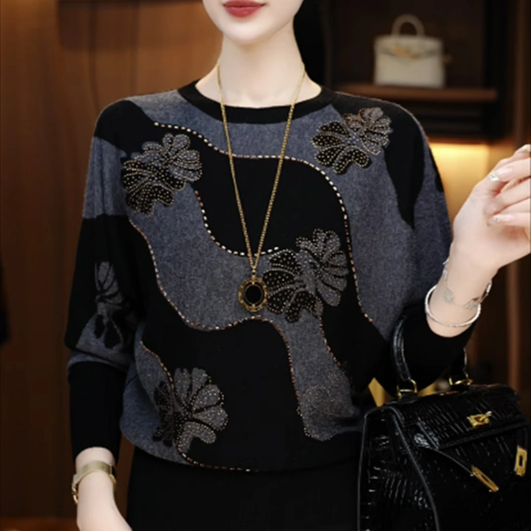 2025秋季新款时尚洋气长袖烫钻针织衫宽松显瘦气质百搭打底毛衣女