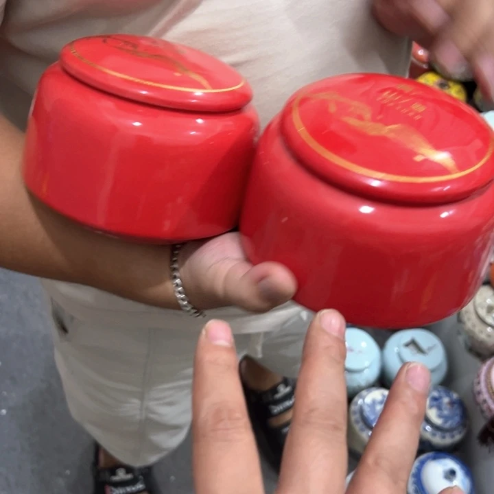 瑕疵福利品陶瓷茶叶罐介意勿拍