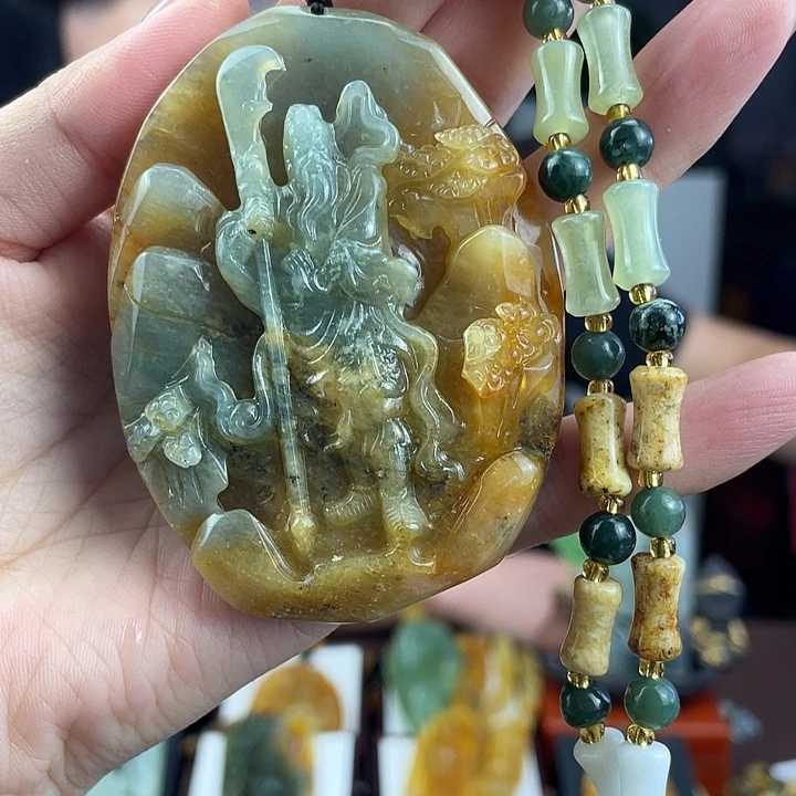 未镶嵌蛇纹石玉颈饰