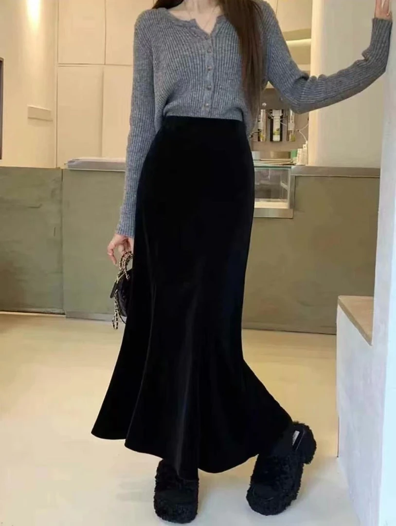 2024冬季高级感厚款金丝绒鱼尾裙半身裙韩版时尚显瘦百搭女裙