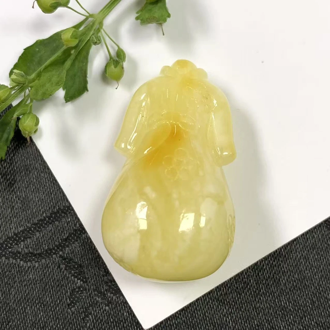 「戴琴珠宝」Z669-蜜蜡雕刻件吊坠（多样性发其一）
