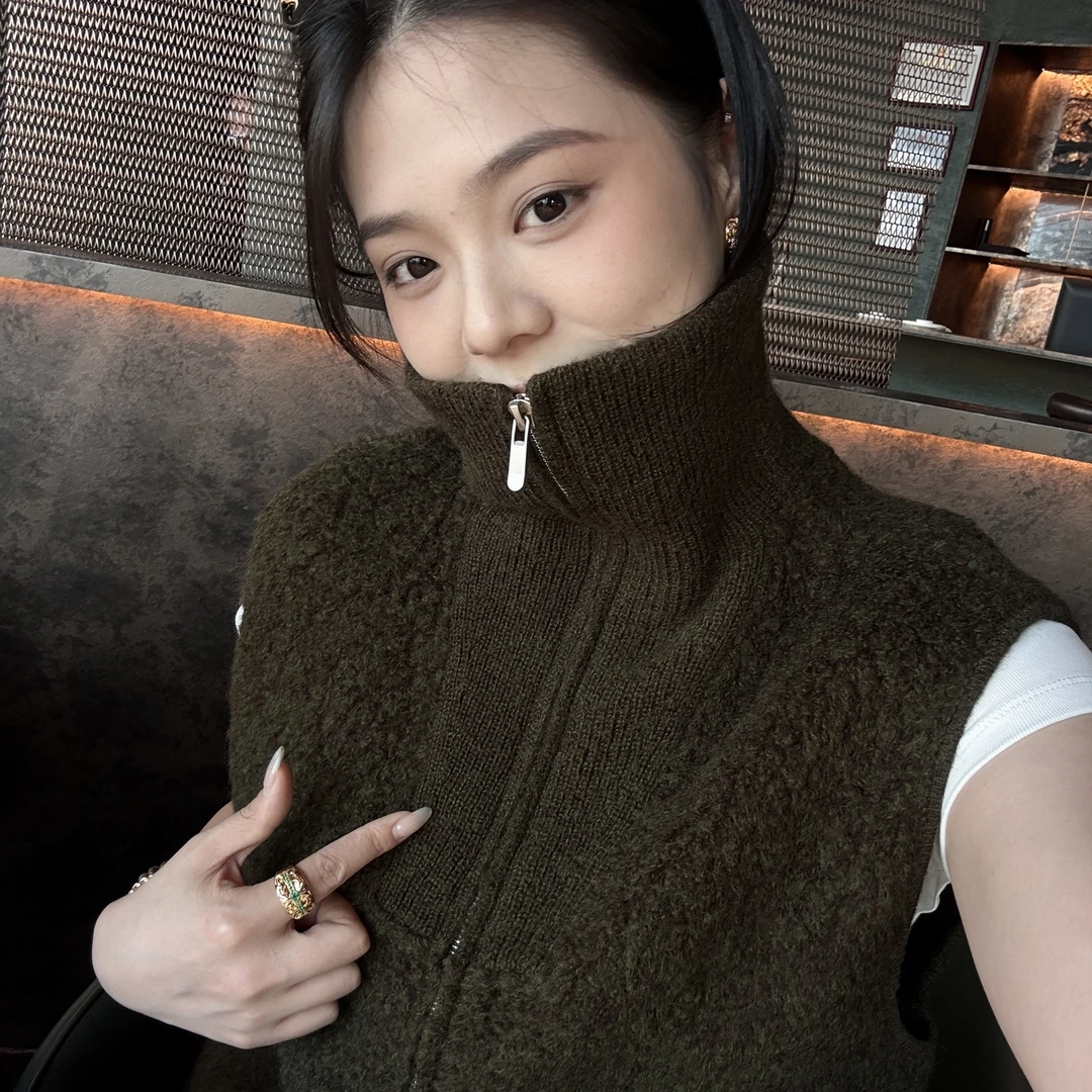 重磅高货！圈圈纱立领翻领16支100绵羊毛马甲！！