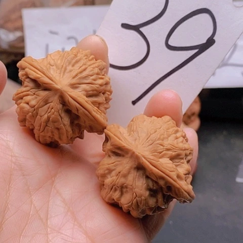 吊坠桃核41全品磐石45克