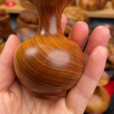 【闪购商品】柏木（崖柏）『**』正宗太行陈化黑油花瓶