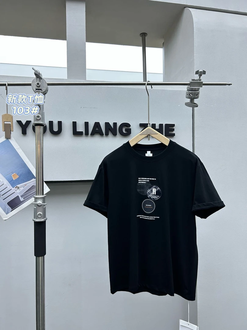 《黑色》小众设计时尚撤柜新款短T-103