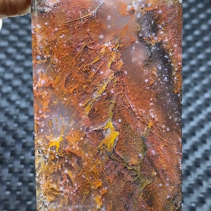 玛瑙/玉髓颈饰未镶嵌绿***湾