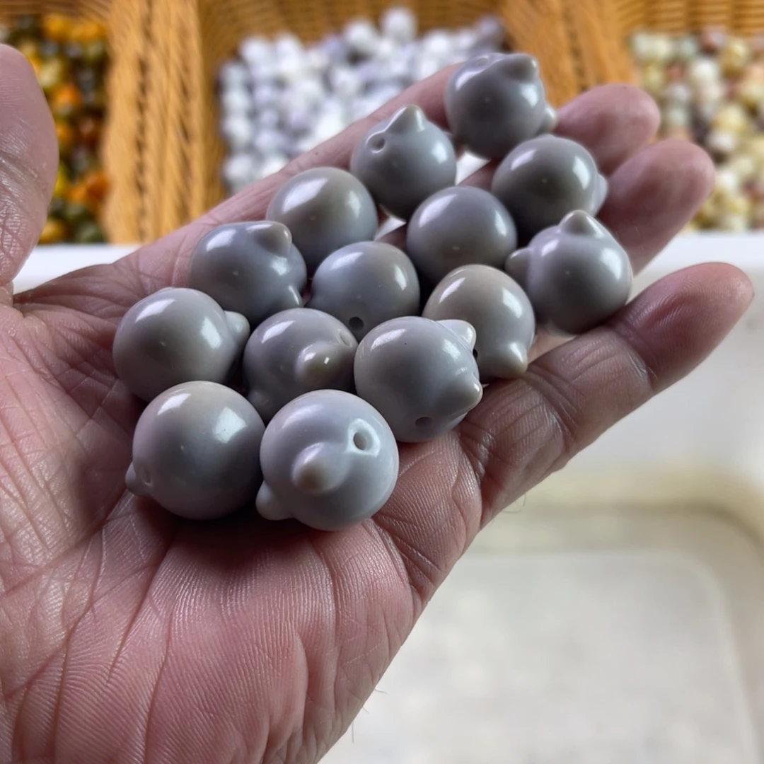 白玉菩提吊坠精品18干磨紫罗兰猫头14颗