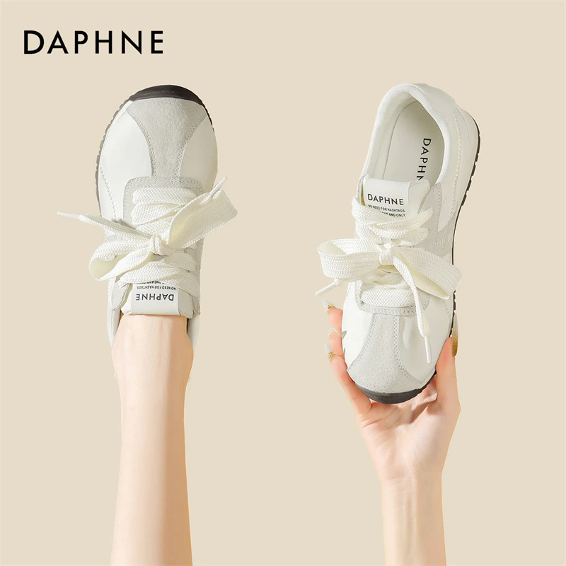 达芙妮爆款阿甘鞋女鞋2025新款时尚休闲鞋轻便设计款德训鞋运动鞋