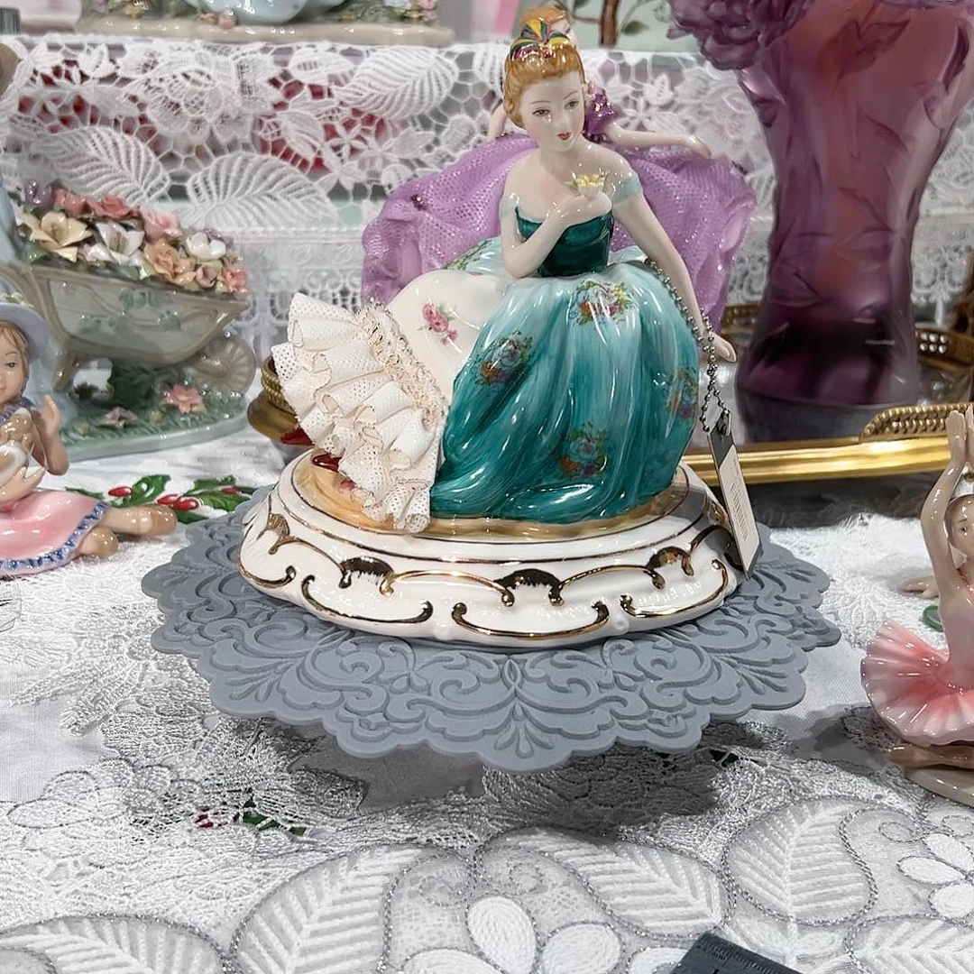 陶瓷B296福利经典德式茜茜公主蕾丝娃娃