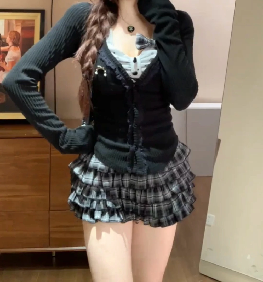 纯欲小猫 早秋新款纯欲风温婉大方甜美小众设计约会背心短裙开衫