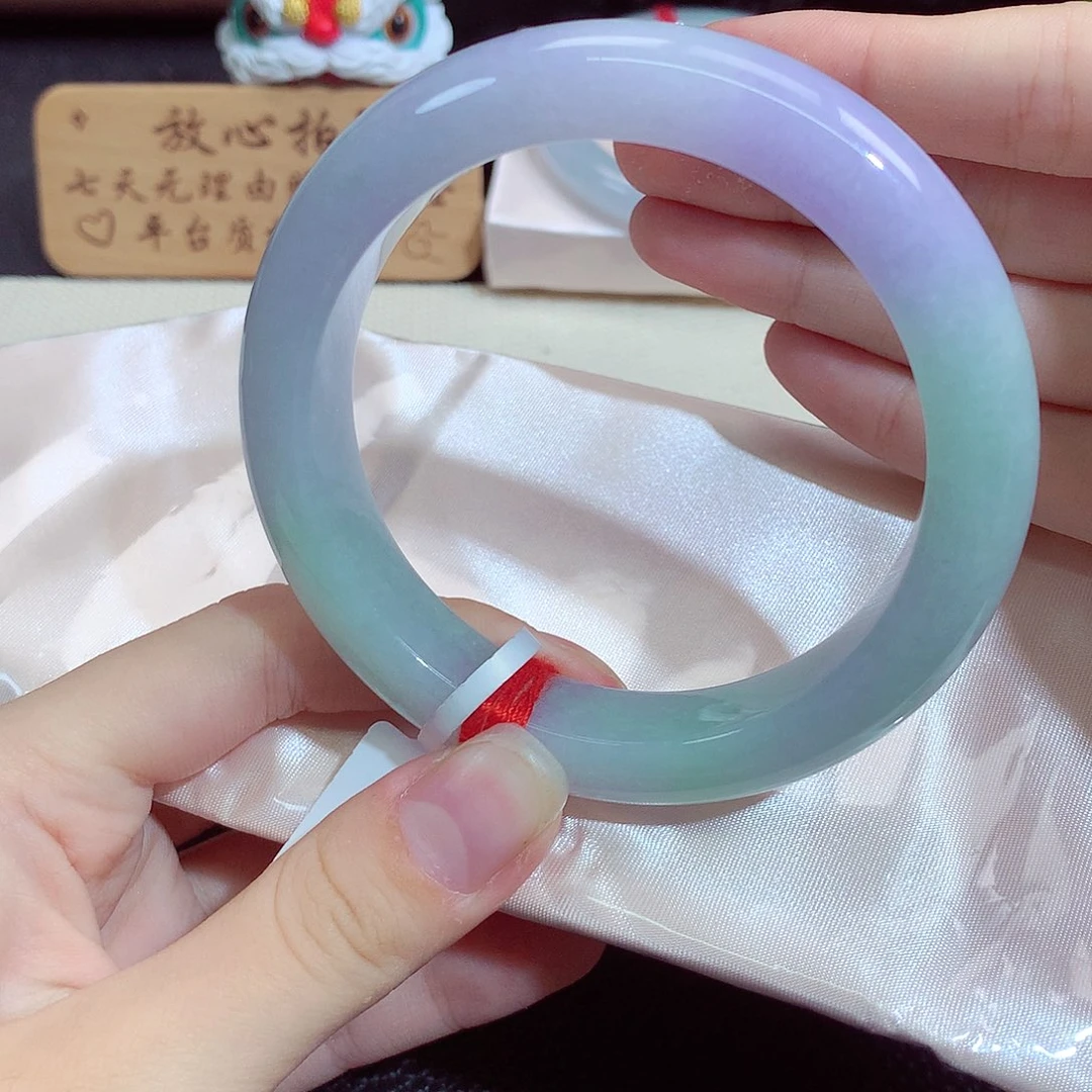 翡翠未镶嵌手镯1262