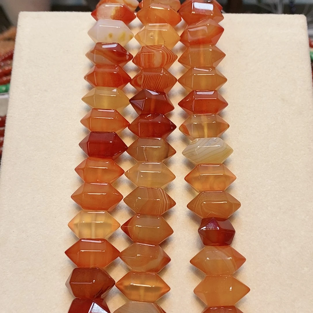 散珠玛瑙/玉髓红玛瑙双尖短条