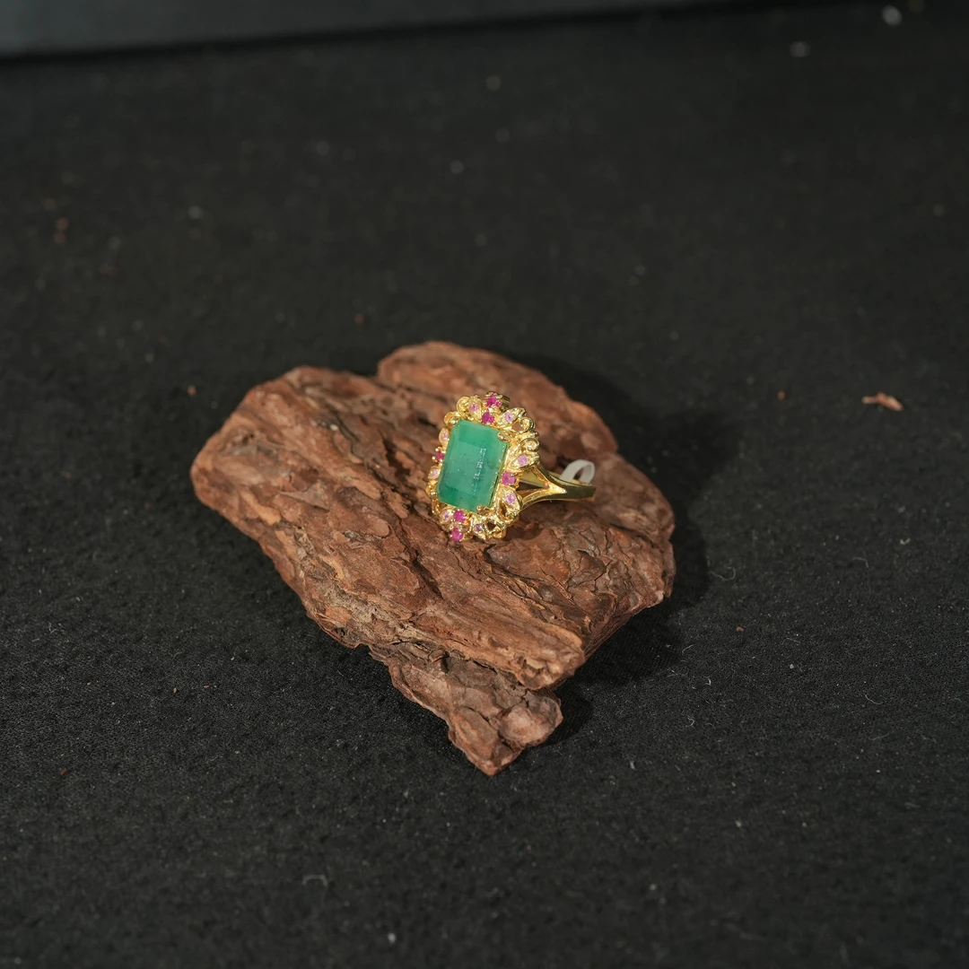 1.1香港王老板-祖母绿戒指5c672