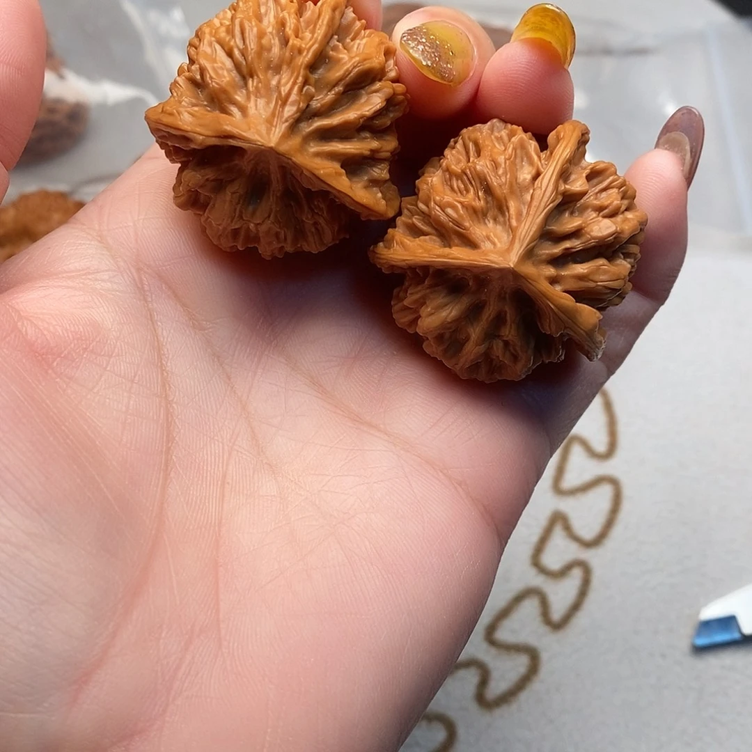 桃核把件玉玺三棱40尺