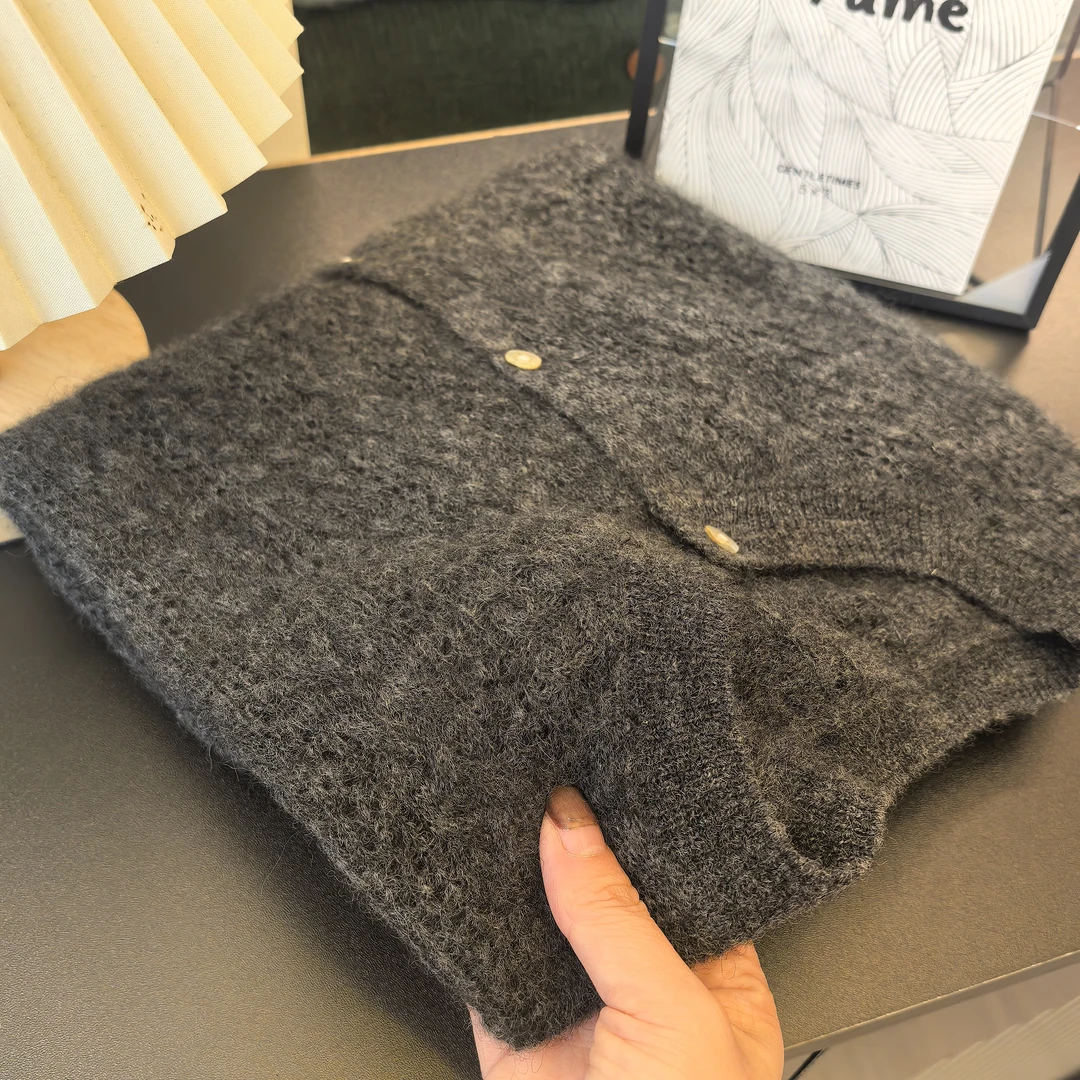 早春新品网红韩系纯色密林灰针织开衫女