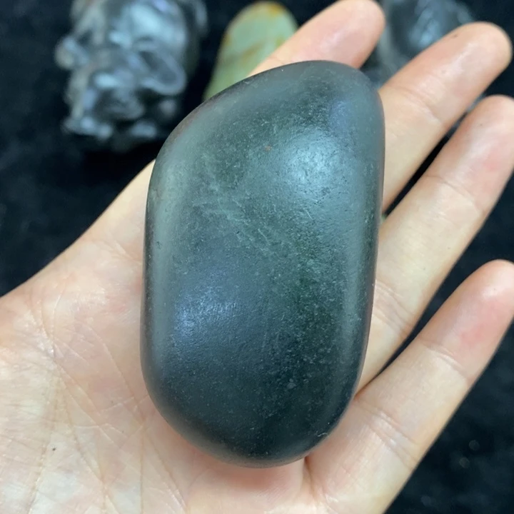 未镶嵌和田玉（糖玉）挂件