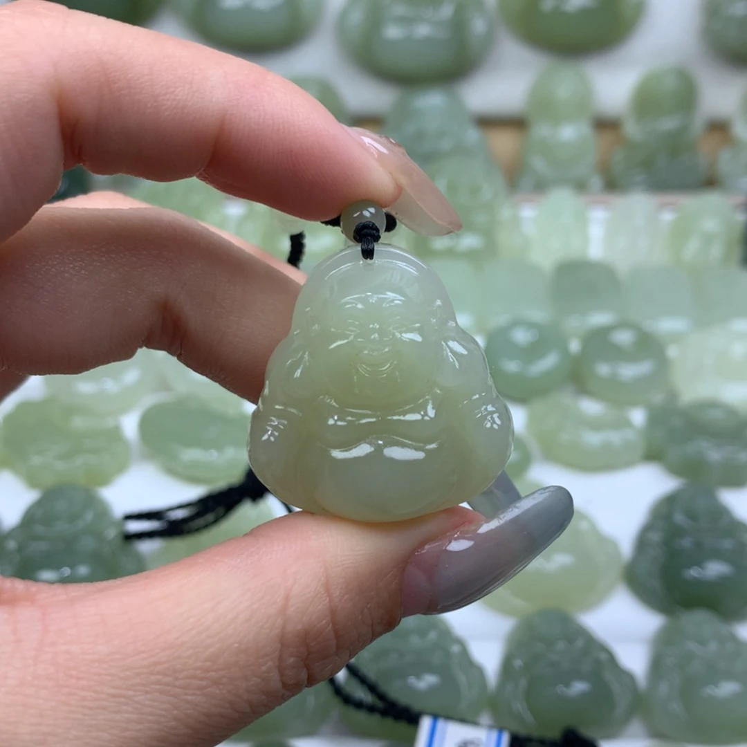 【闪购商品】颈饰未镶嵌和田玉