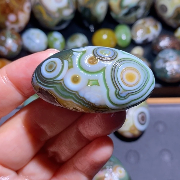 未镶嵌玛瑙/玉髓珠宝半成品151