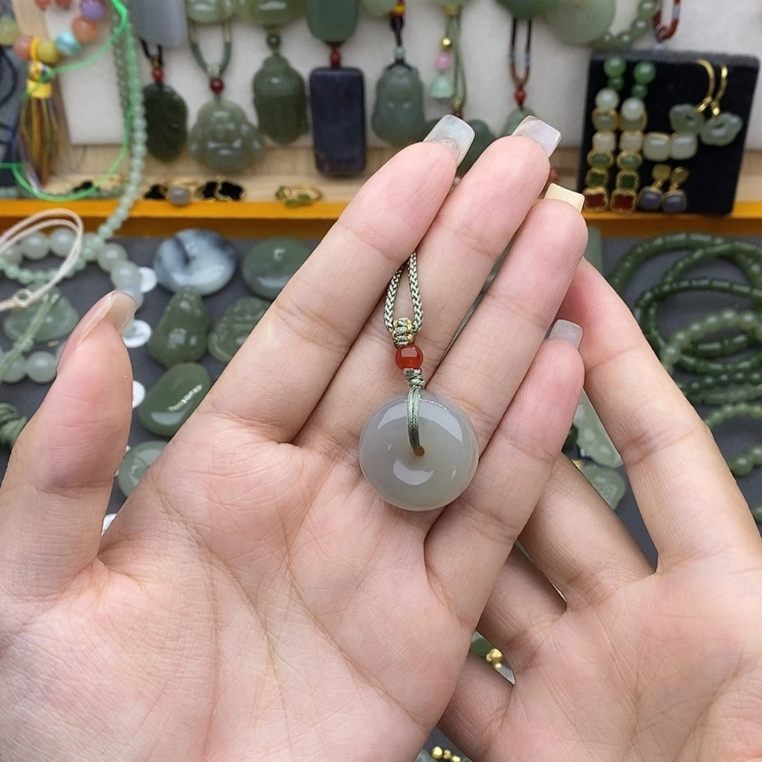 和田玉未镶嵌吊坠(不含链)